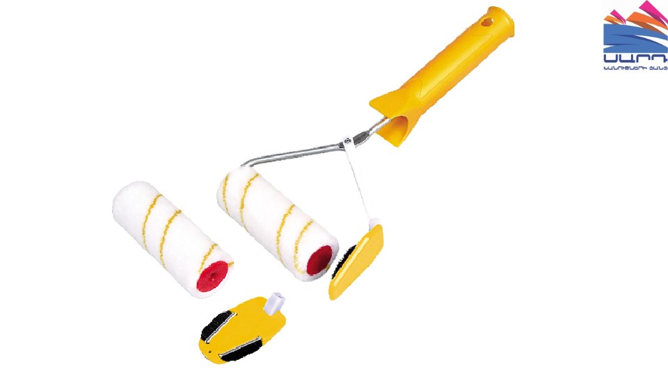 Roller with handle for applying strips 30mm