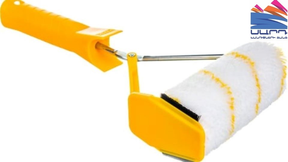 Roller with handle for applying strips 30mm
